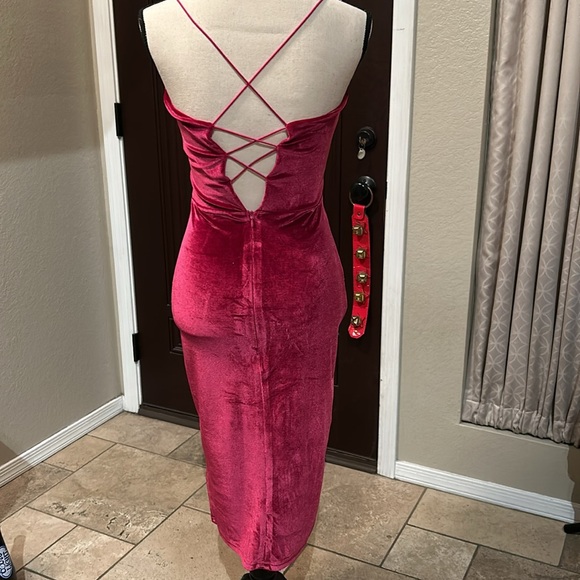 Deep Fuchsia Pink Calf Length Velvet Criss Cross Open Back Dress - Picture 4 of 11